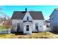 79 Frederick ST Saint Andrews, NB E5B 1Y9