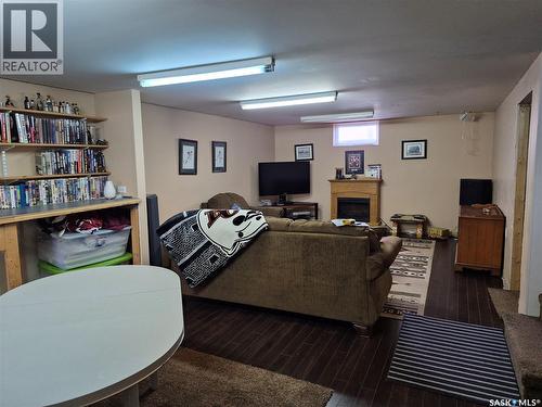 317 2Nd Street W, Ponteix, SK - Indoor Photo Showing Basement