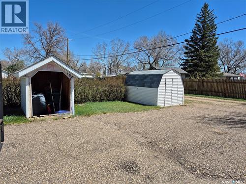 317 2Nd Street W, Ponteix, SK - Outdoor