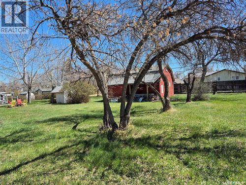 317 2Nd Street W, Ponteix, SK - Outdoor