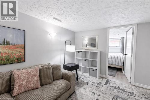 110 Lorne Crescent, Kitchener, ON - Indoor