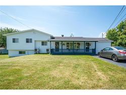 7 Myles DR  Saint John, NB E2J 3C1