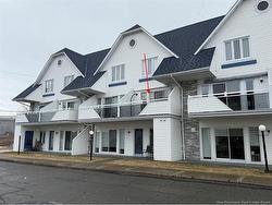 G-20 Du Bourg AVE Edmundston, NB E3V 4C5