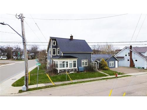 203 Mountain Rd, Moncton, NB 