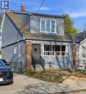 259 WOODMOUNT AVENUE Toronto, ON M4C 4A2