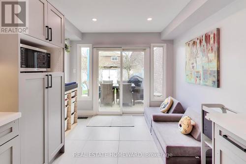 3375 Fenwick Crescent, Mississauga, ON - Indoor