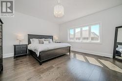 Primary Suite w/Walk-In Closet & Spa-Like Ensuite - 
