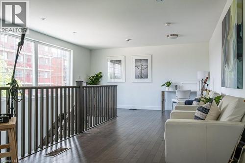 96 Augusta Street, Hamilton, ON - Indoor Photo Showing Other Room