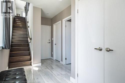 96 Augusta Street, Hamilton, ON - Indoor Photo Showing Other Room