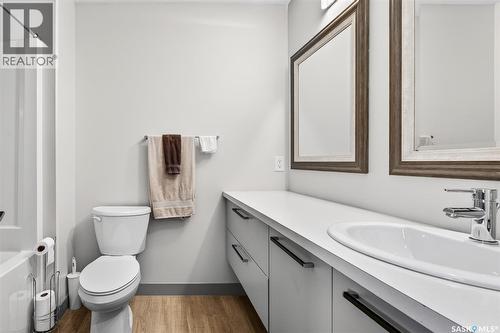 1160 Willow Avenue, Moose Jaw, SK - Indoor Photo Showing Bathroom