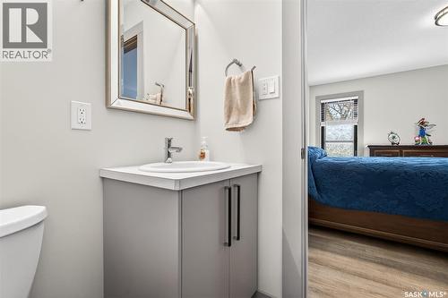 1160 Willow Avenue, Moose Jaw, SK - Indoor Photo Showing Bathroom