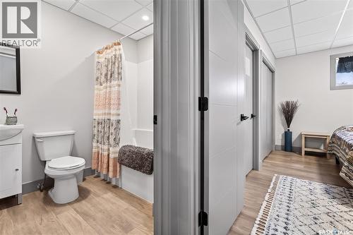 1160 Willow Avenue, Moose Jaw, SK - Indoor Photo Showing Bathroom