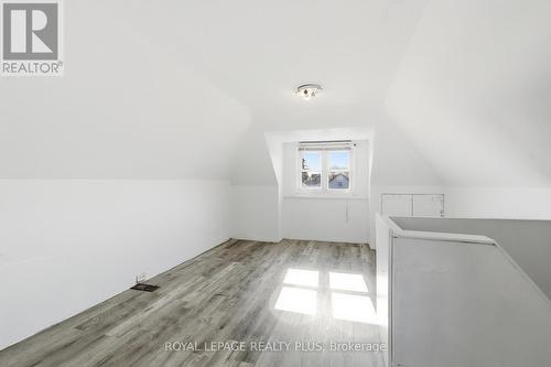 115 Kensington Avenue N, Hamilton, ON - Indoor Photo Showing Other Room