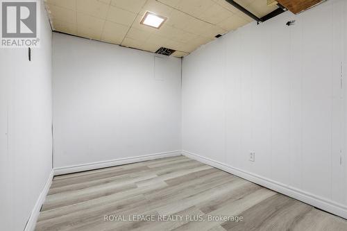 115 Kensington Avenue N, Hamilton, ON - Indoor Photo Showing Other Room