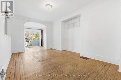 115 Kensington Avenue N, Hamilton, ON - Indoor Photo Showing Other Room