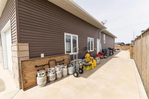 1 Warbler Way, Winkler, MB - Outdoor With Exterior
