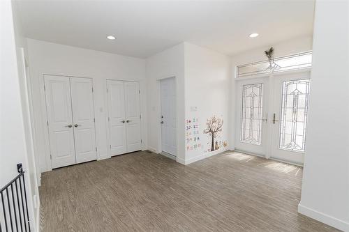 1 Warbler Way, Winkler, MB - Indoor Photo Showing Other Room