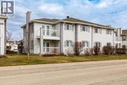 14D, 32 Daines Avenue Red Deer, AB T4R 2Z5