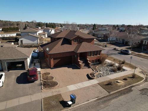 405 Riviera Drive, Thunder Bay, ON - Outdoor