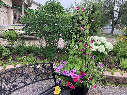 405 Riviera Drive, Thunder Bay, ON - Outdoor