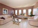 405 Riviera Drive, Thunder Bay, ON  - Indoor Photo Showing Living Room 
