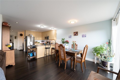 6496 Lanark Rd, Sooke, BC - Indoor Photo Showing Dining Room