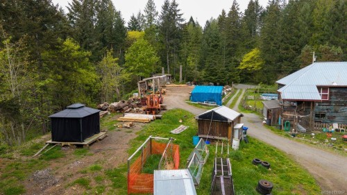 2761 Tiesu Rd, Nanaimo, BC 