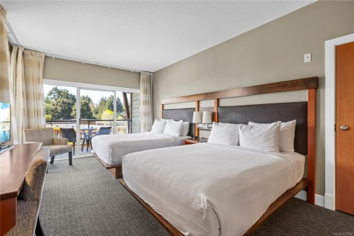 329/330C-181 Beachside Dr, Parksville, BC - Indoor Photo Showing Bedroom