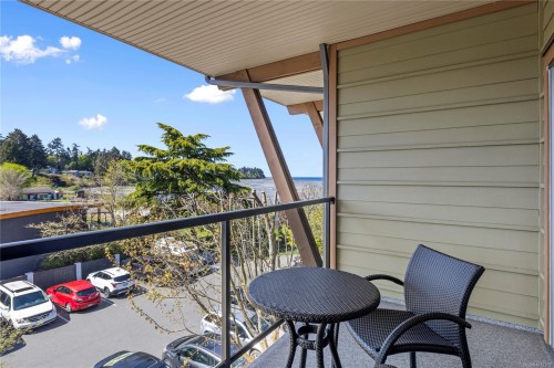 329/330C-181 Beachside Dr, Parksville, BC - Outdoor With Balcony With Exterior