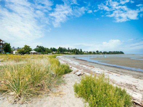 329/330C-181 Beachside Dr, Parksville, BC - Outdoor With Body Of Water With View