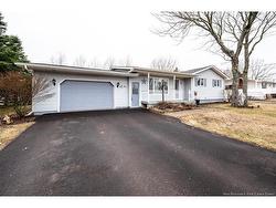 56 Yvon ST Saint-Antoine, NB E4V 1P8