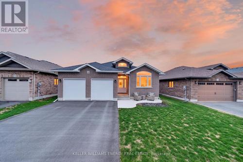 56 HUMMINGBIRD DRIVE  Belleville (Thurlow Ward), ON K8N 0H7