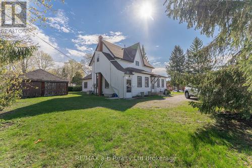Unit A - 10 Mckenzie Street, Tillsonburg, ON - Outdoor