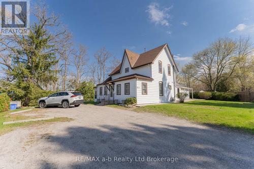 Unit A - 10 Mckenzie Street, Tillsonburg, ON - Outdoor
