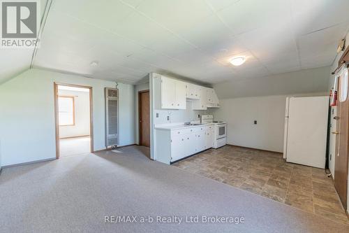 Unit A - 10 Mckenzie Street, Tillsonburg, ON - Indoor