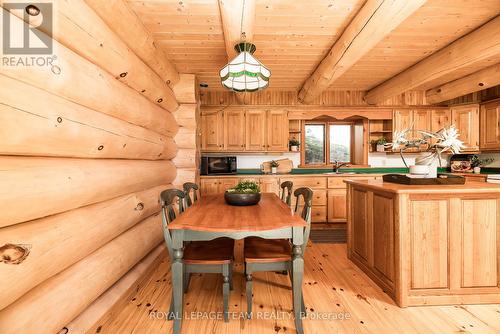 781 Big Rideau North Shore Road, Tay Valley, ON - Indoor