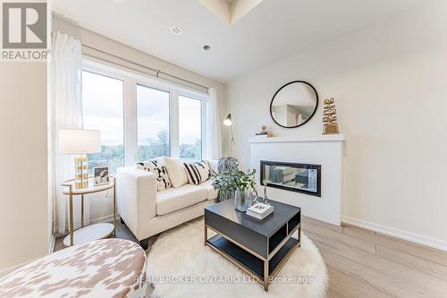 152 MATAWIN LANE  Richmond Hill, ON L4B 0H8