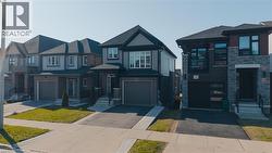 38 SPORTSMAN HILL Street  Kitchener, ON N2H 5T3