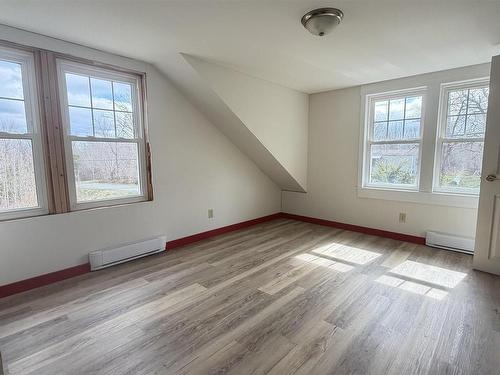1012  8 Highway, Maitland Bridge, NS 