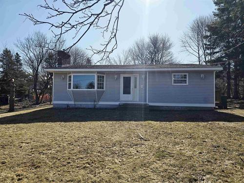 34 Sixth Street  Trenton, NS B0K 1X0