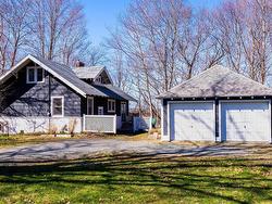 35 King Street  Kentville, NS B4N 1R4