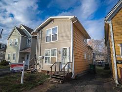 198 Cumberland Street  Charlottetown, PE C1A 5C6