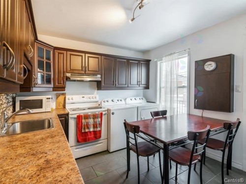 Kitchen - 6097 Rue Dumas, Montréal (Le Sud-Ouest), QC - Indoor Photo Showing Kitchen