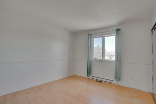 Chambre à coucher - 736 Av. Gatineau, Gatineau (Gatineau), QC - Indoor Photo Showing Other Room