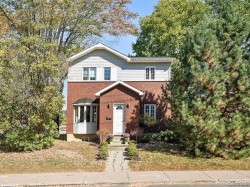 454 Rue de Springfield Longueuil (Greenfield Park), QC J4V 1Y1