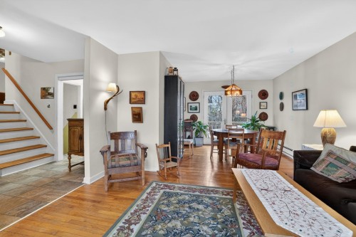 Salon - 130 Av. D'Arrowhead Crescent, Pointe-Claire, QC - Indoor Photo Showing Living Room