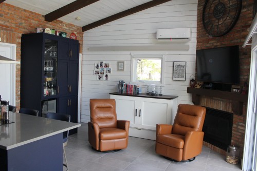 Salon - 156 Ch. Thompson, Dudswell, QC - Indoor