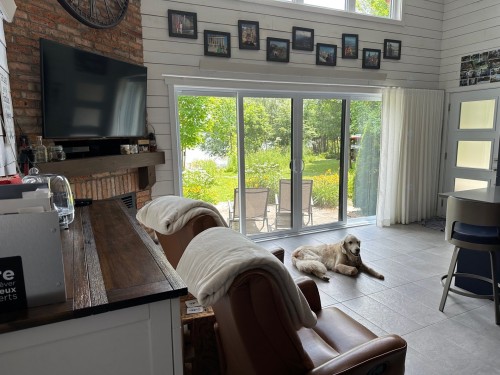 Salon - 156 Ch. Thompson, Dudswell, QC - Indoor