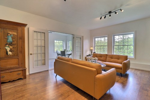 Salle familiale - 23 Ch. Lockhart, Val-Des-Monts, QC - Indoor Photo Showing Living Room