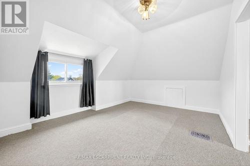 188 Park Row S, Hamilton, ON - Indoor Photo Showing Other Room